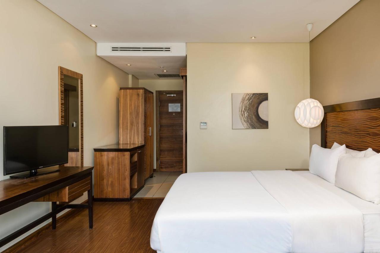 Protea Hotel By Marriott Ikeja Select Lagos Bagian luar foto