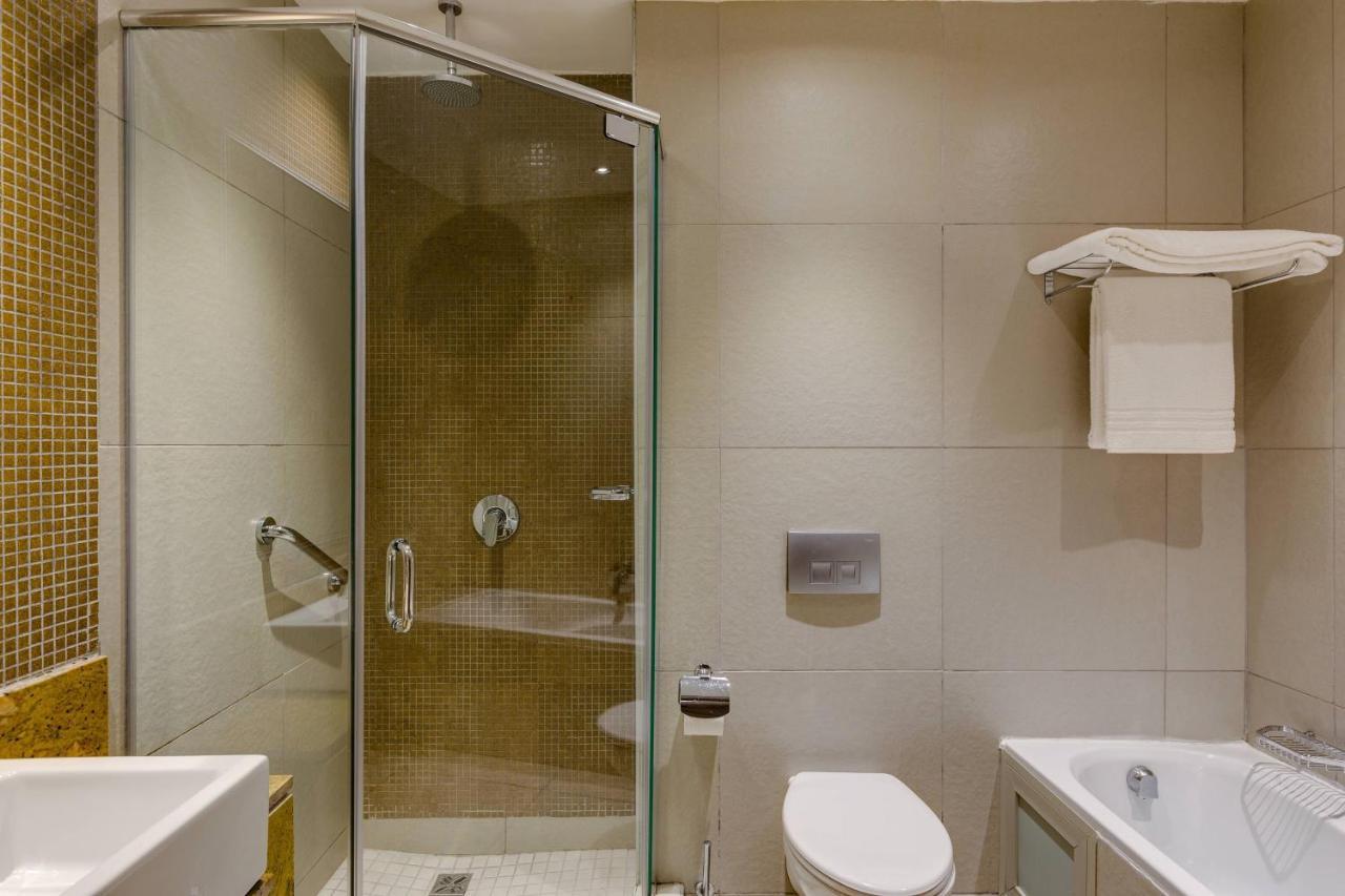 Protea Hotel By Marriott Ikeja Select Lagos Bagian luar foto