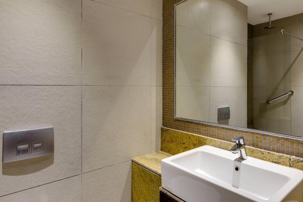 Protea Hotel By Marriott Ikeja Select Lagos Bagian luar foto