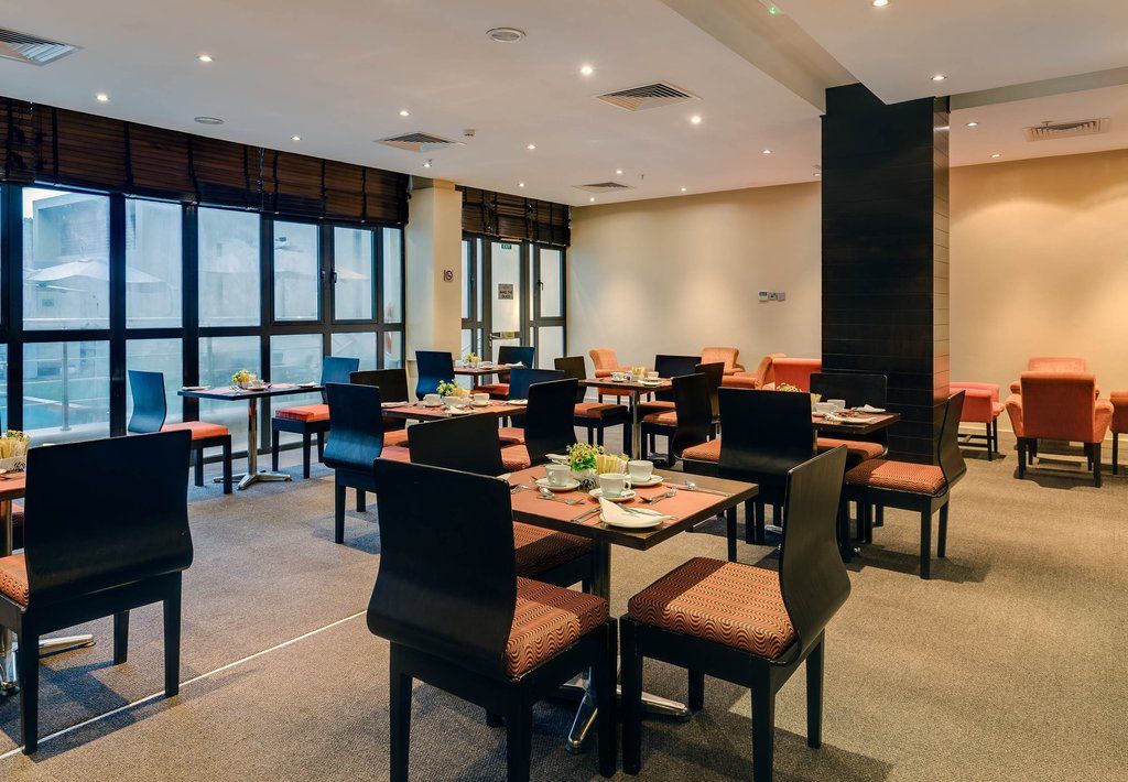 Protea Hotel By Marriott Ikeja Select Lagos Bagian luar foto