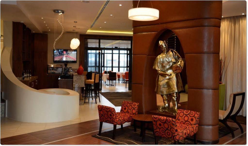 Protea Hotel By Marriott Ikeja Select Lagos Bagian luar foto