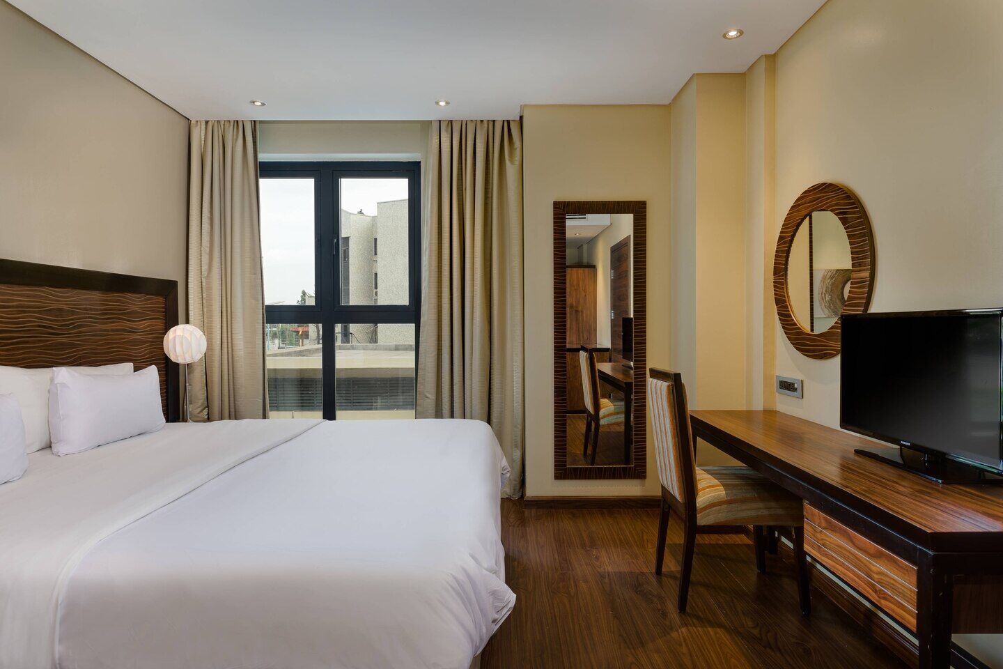 Protea Hotel By Marriott Ikeja Select Lagos Bagian luar foto